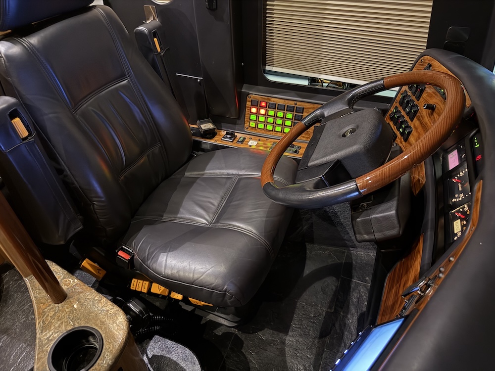 2007 Prevost Marathon H3-45 For Sale