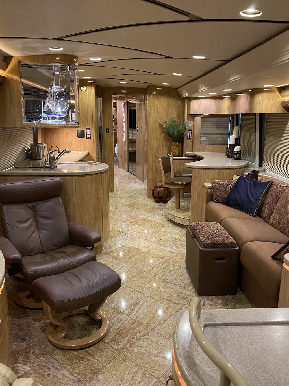 2007 Prevost Marathon  H3-45 For Sale