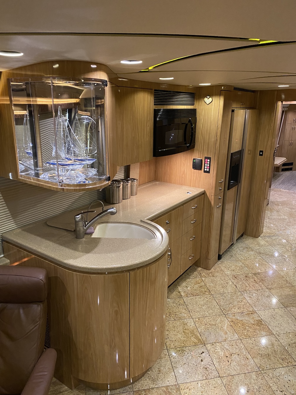 2007 Prevost Marathon  H3-45 For Sale