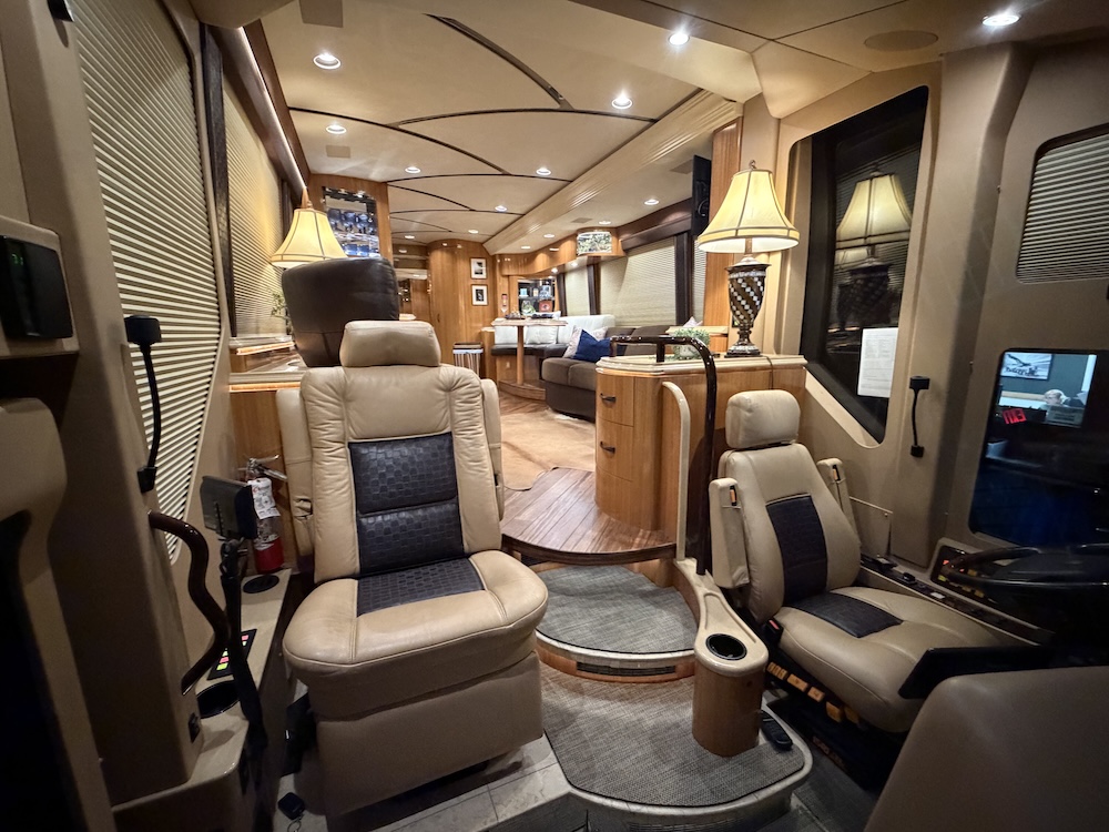 2007 Prevost Marathon H3-45 For Sale