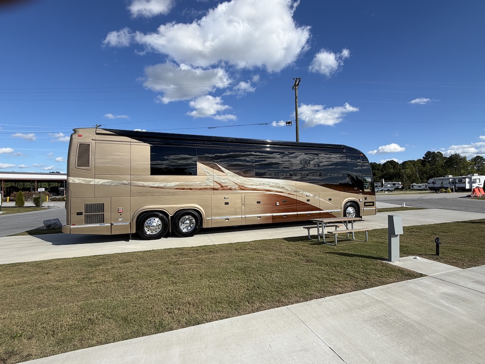 2007 Prevost Marathon H3-45 For Sale