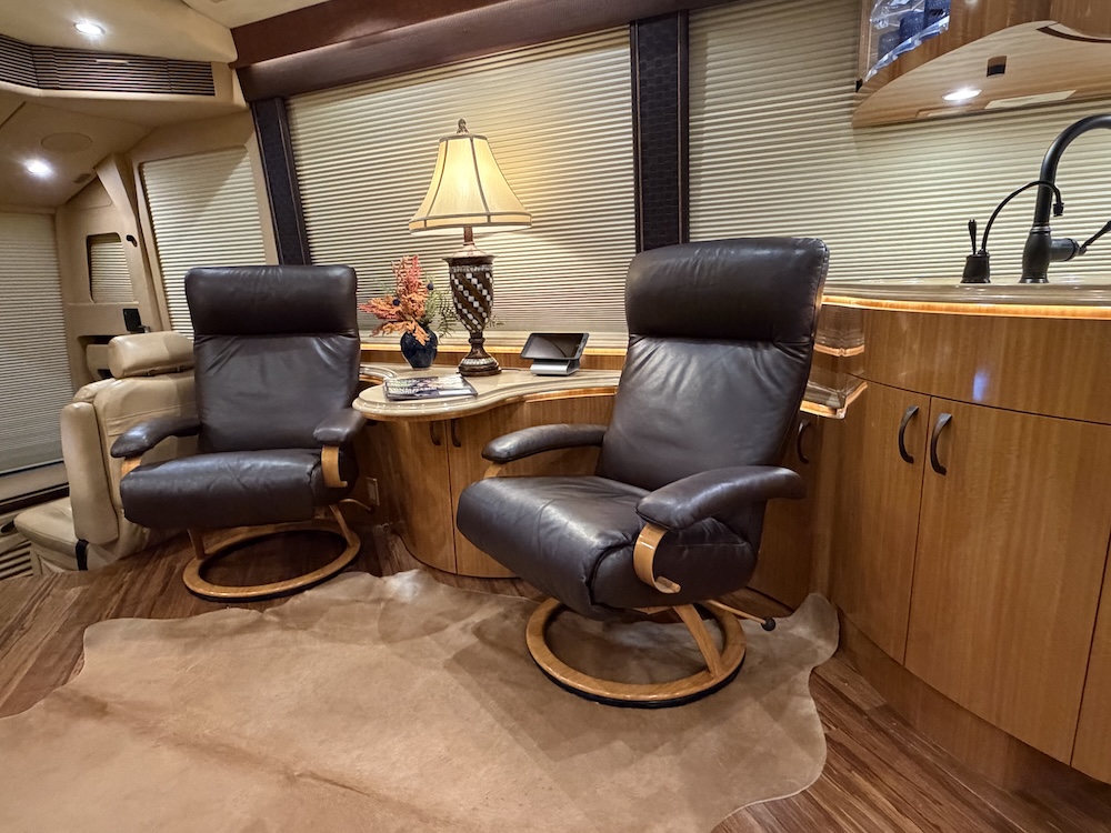 2007 Prevost Marathon H3-45 For Sale