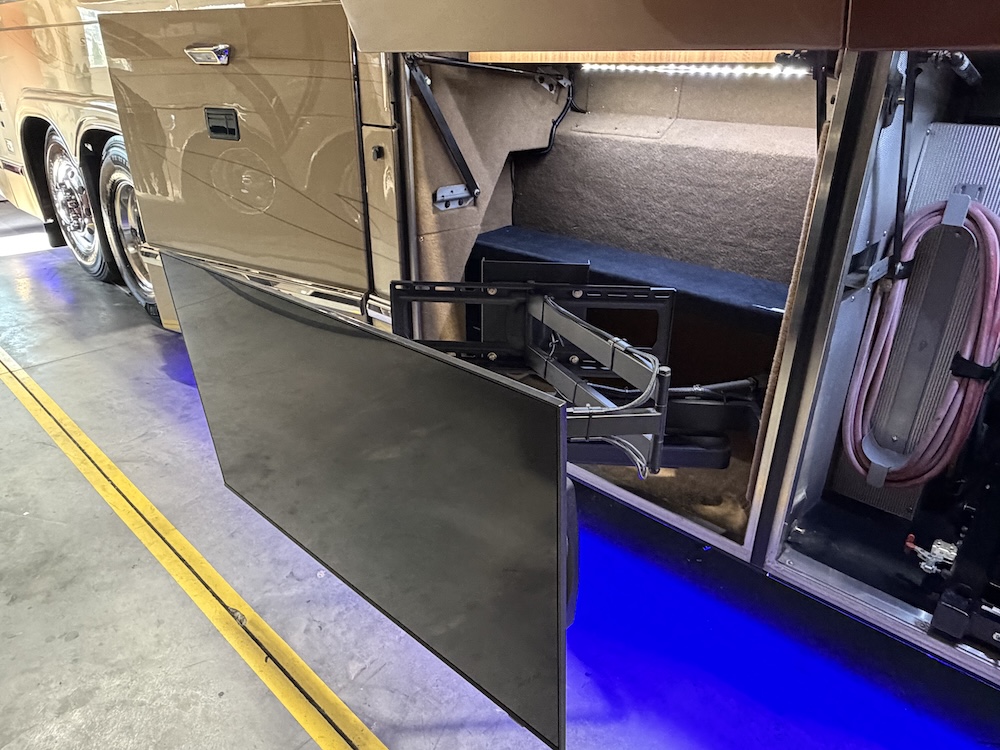 2007 Prevost Marathon H3-45 For Sale