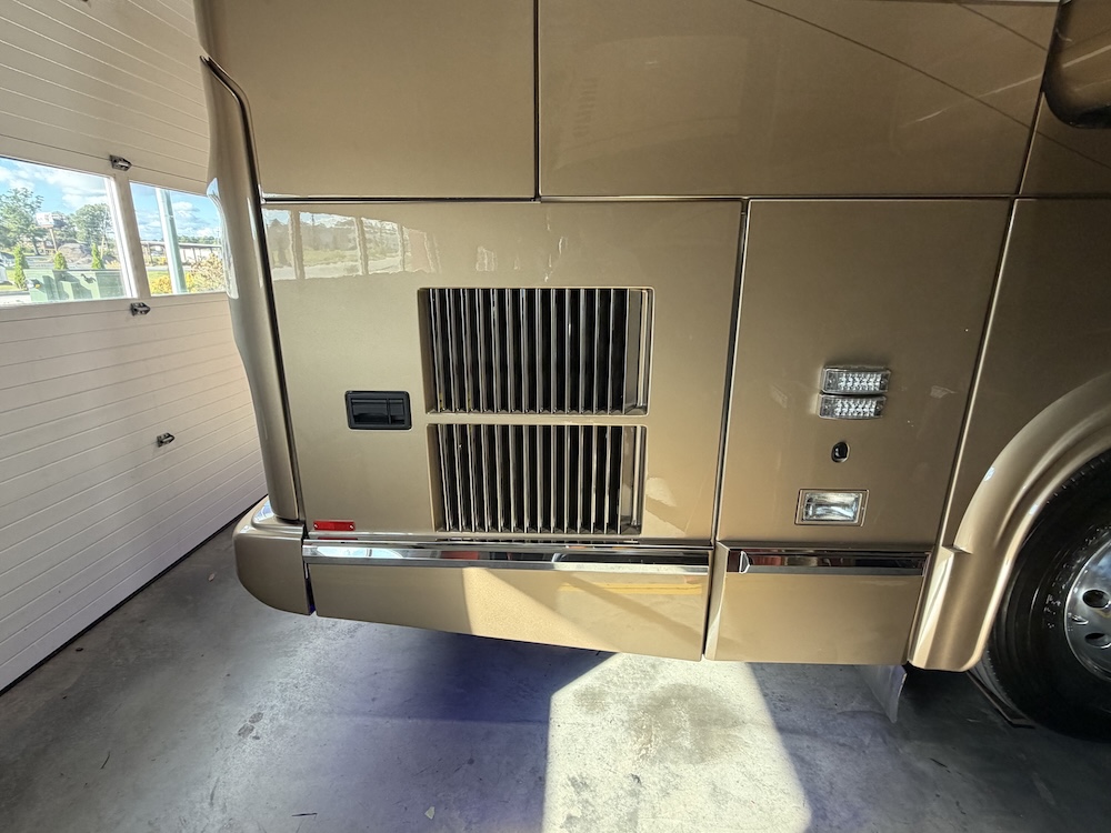 2007 Prevost Marathon H3-45 For Sale