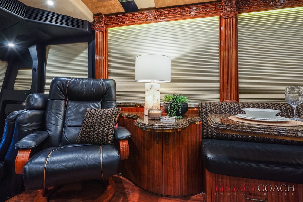 2007 Prevost Maratjon H H3-45 For Sale