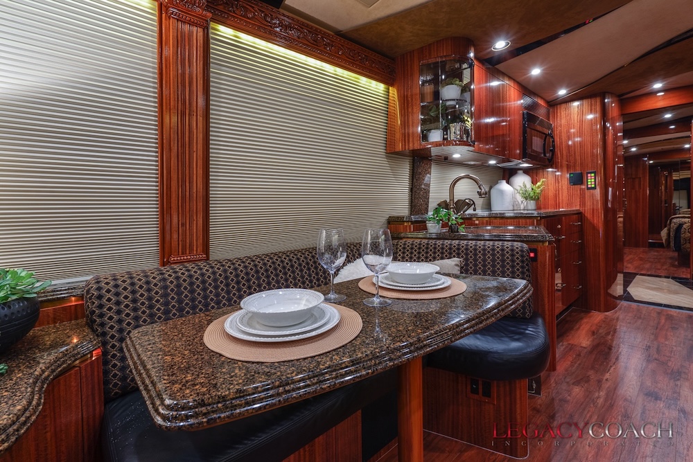 2007 Prevost Maratjon H H3-45 For Sale