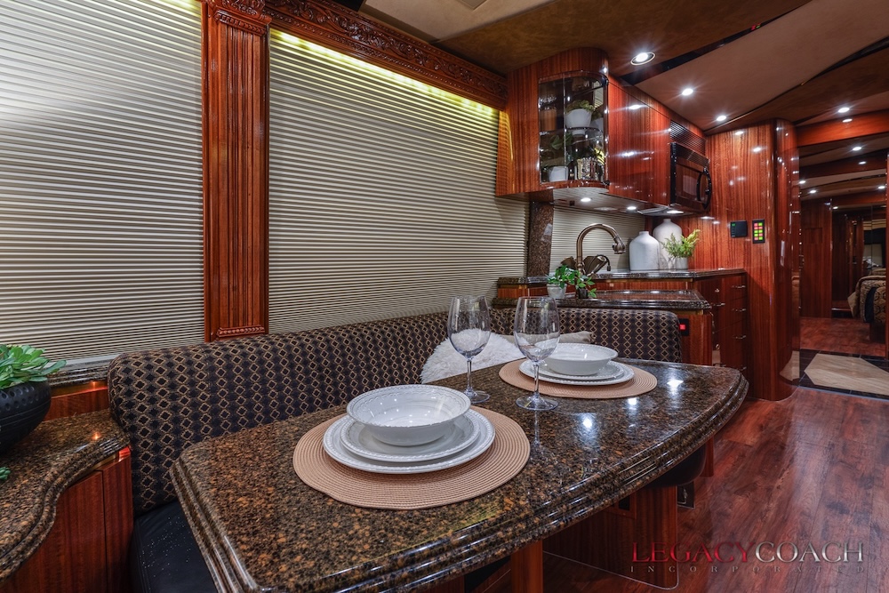 2007 Prevost Maratjon H H3-45 For Sale