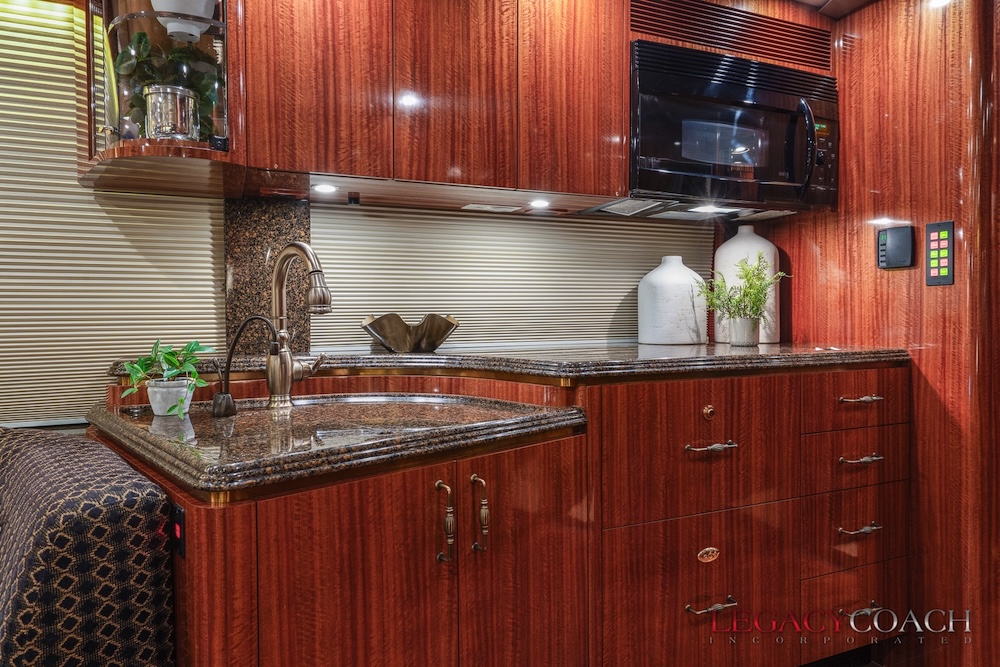 2007 Prevost Maratjon H H3-45 For Sale