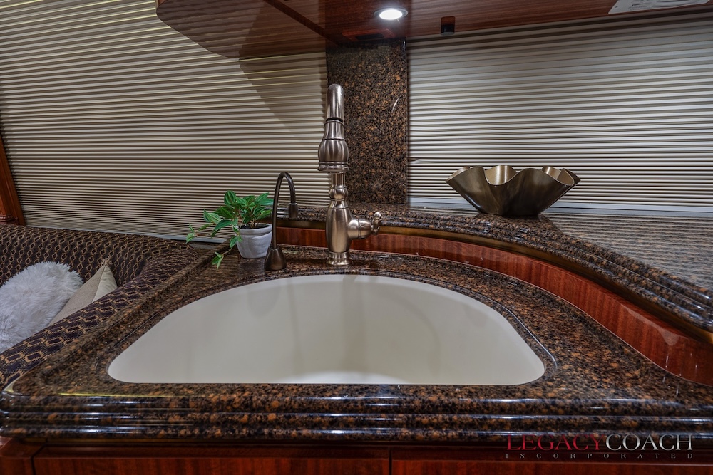 2007 Prevost Maratjon H H3-45 For Sale