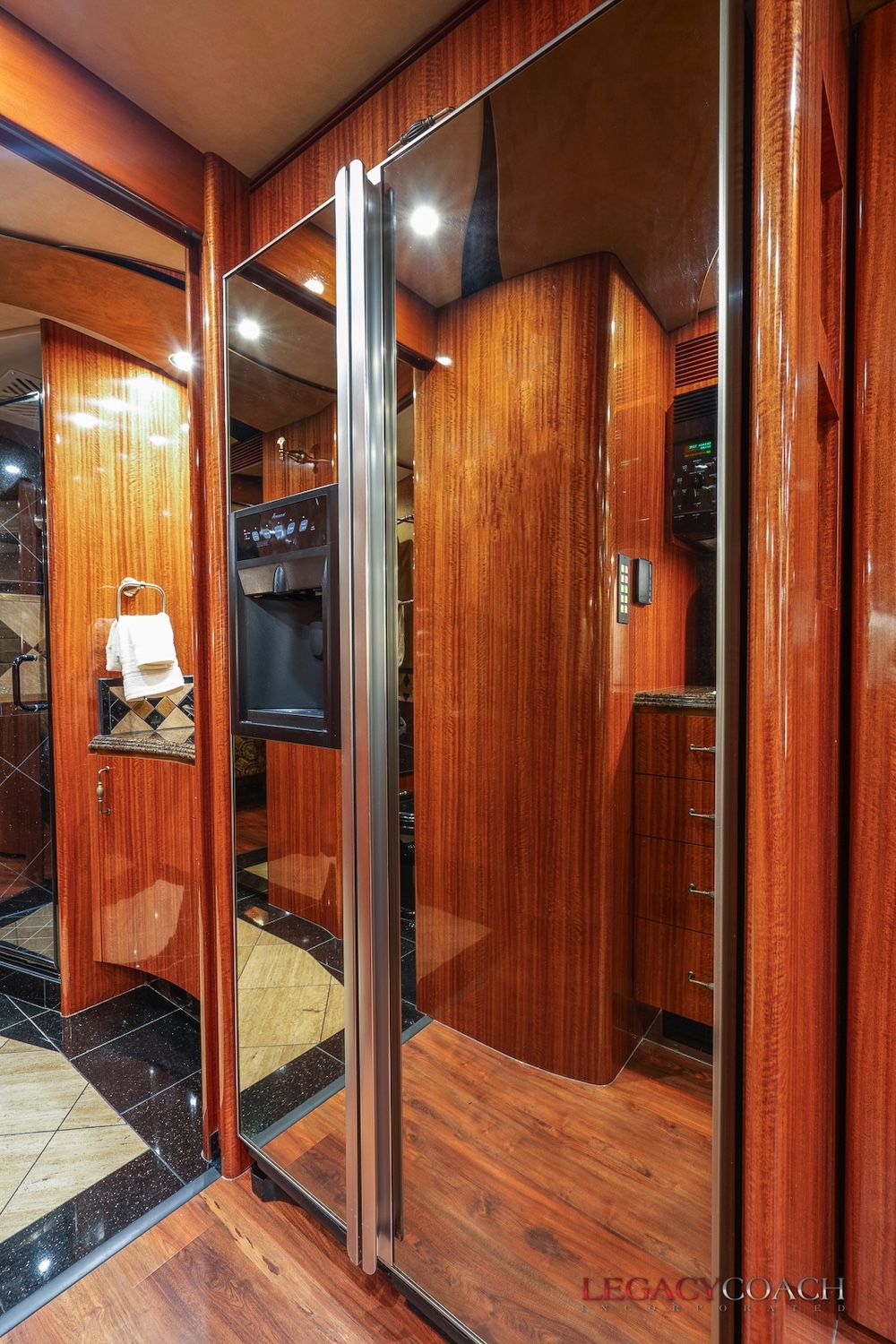 2007 Prevost Maratjon H H3-45 For Sale