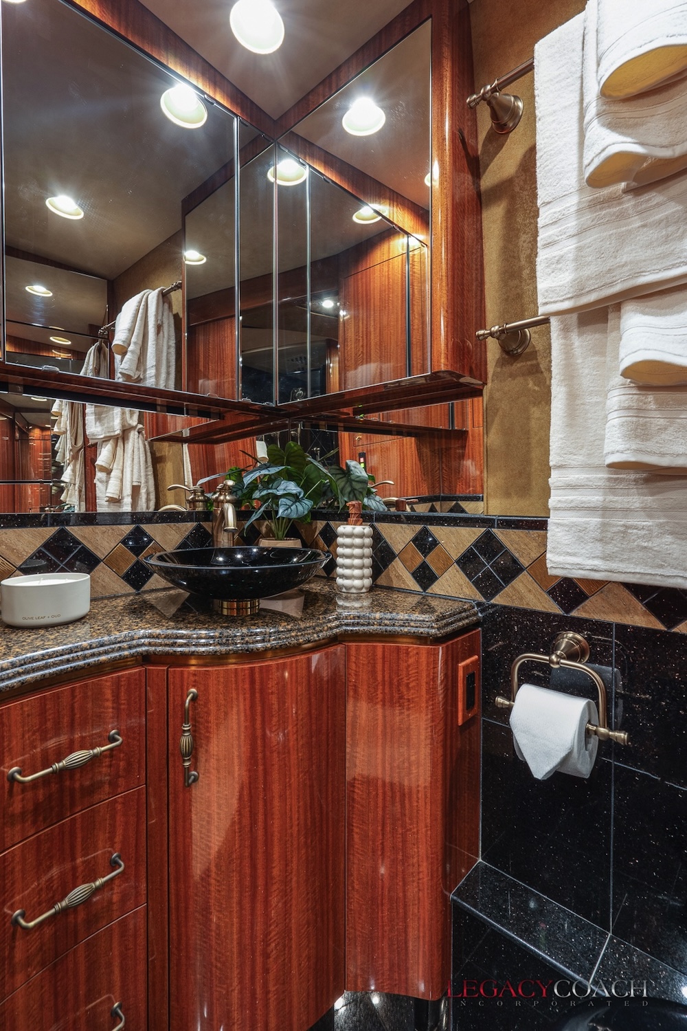 2007 Prevost Maratjon H H3-45 For Sale