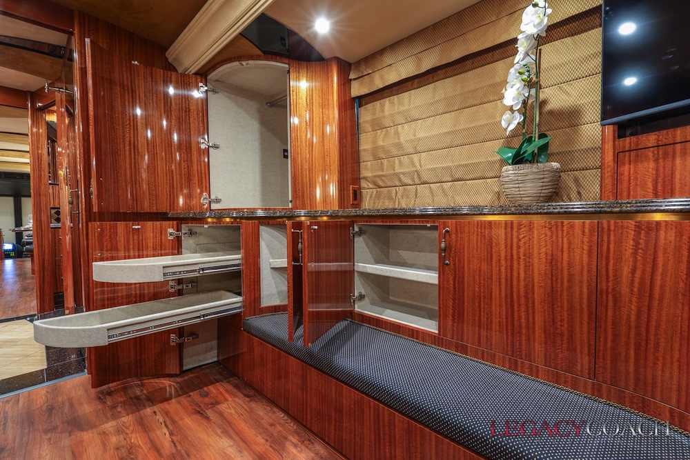 2007 Prevost Maratjon H H3-45 For Sale