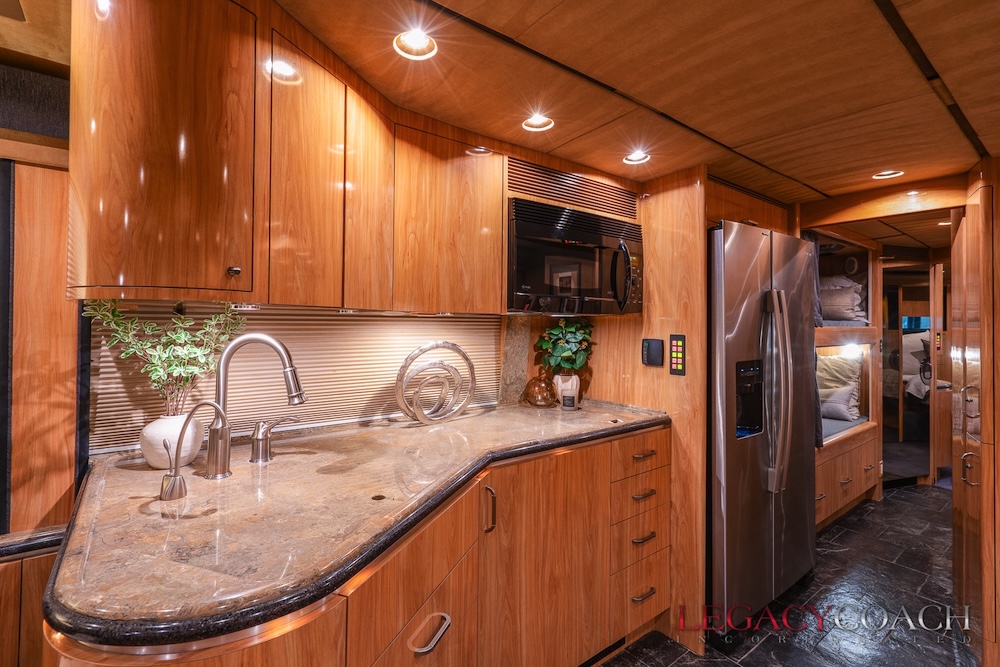 2007 Prevost  Marathon H3-45 For Sale