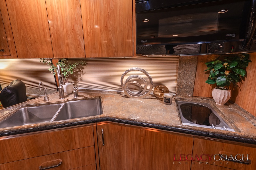 2007 Prevost  Marathon H3-45 For Sale