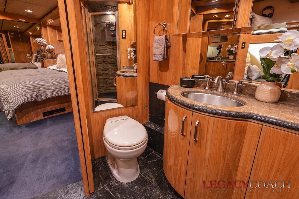2007 Prevost  Marathon H3-45 For Sale