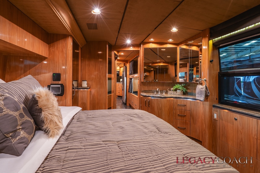 2007 Prevost  Marathon H3-45 For Sale