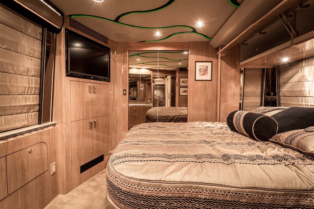2007 Prevost Marathon XLIIFor Sale
