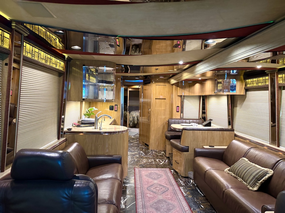 2007 Prevost Marathon XLII For Sale