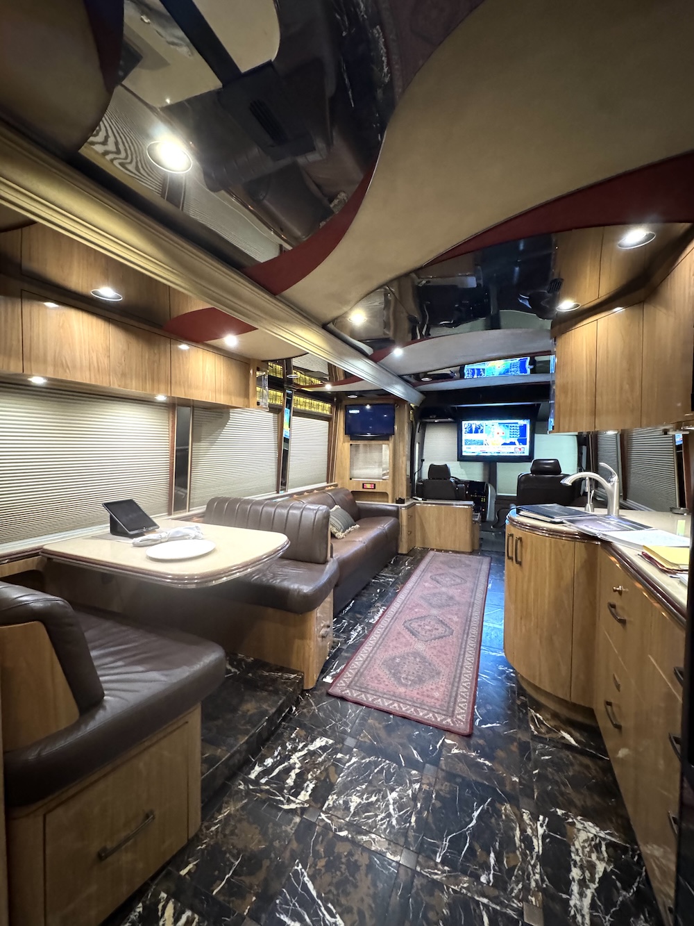 2007 Prevost Marathon XLII For Sale