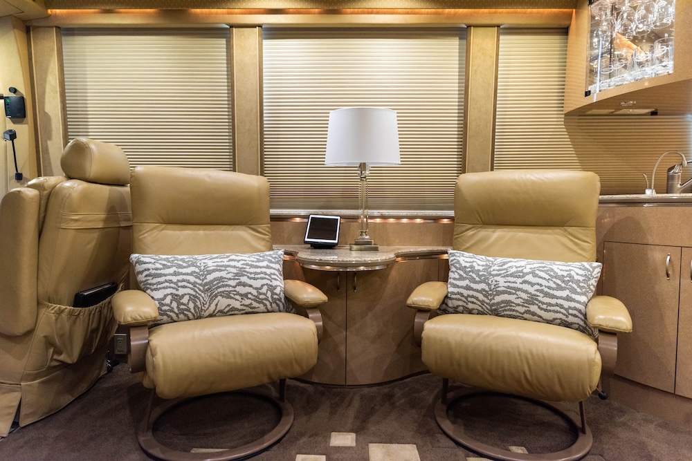 2007 Prevost Marathon XLII For Sale
