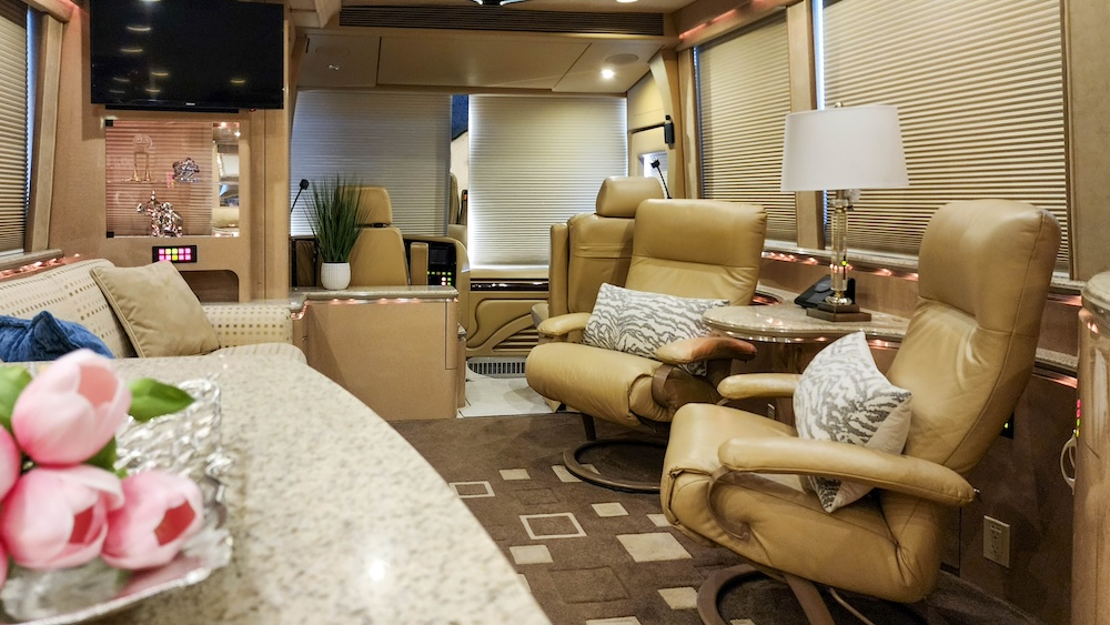 2007 Prevost Marathon XLII For Sale