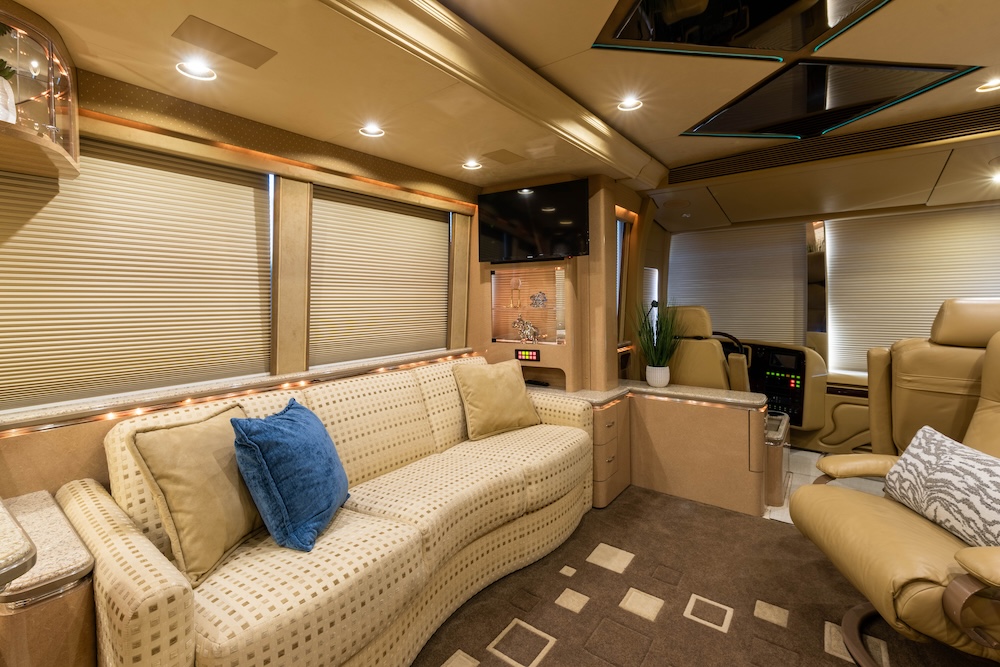 2007 Prevost Marathon XLII For Sale