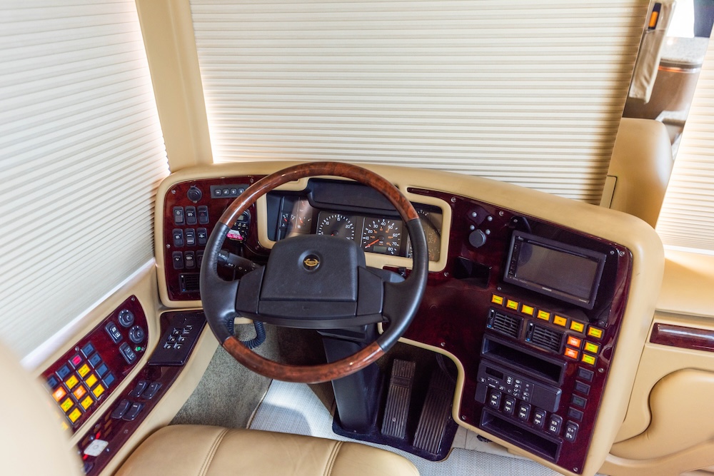 2007 Prevost Marathon XLII For Sale