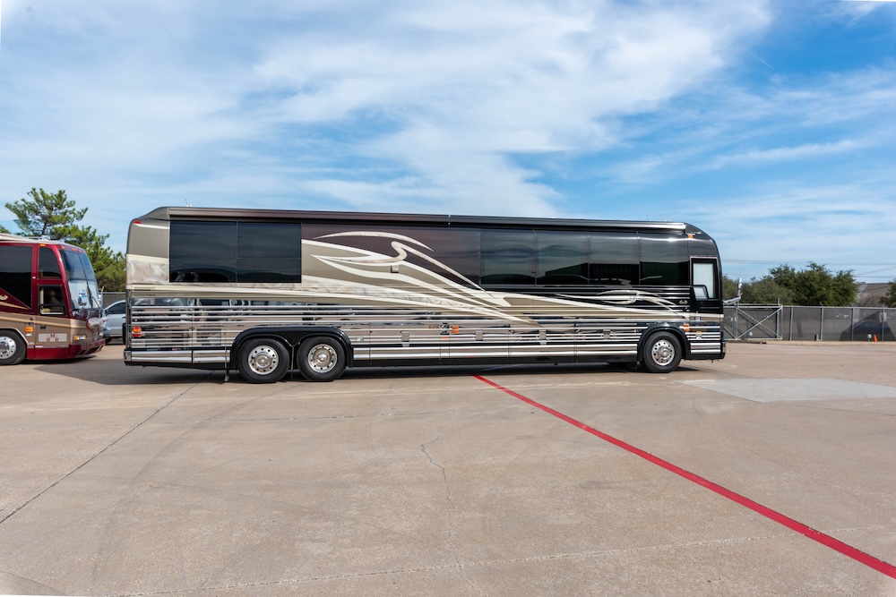 2007 Prevost Marathon XLII For Sale