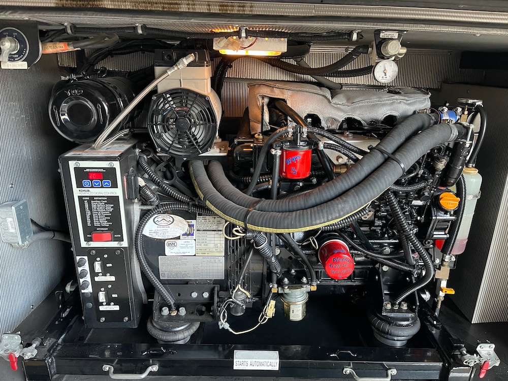 2007 Prevost Marathon XLII For Sale