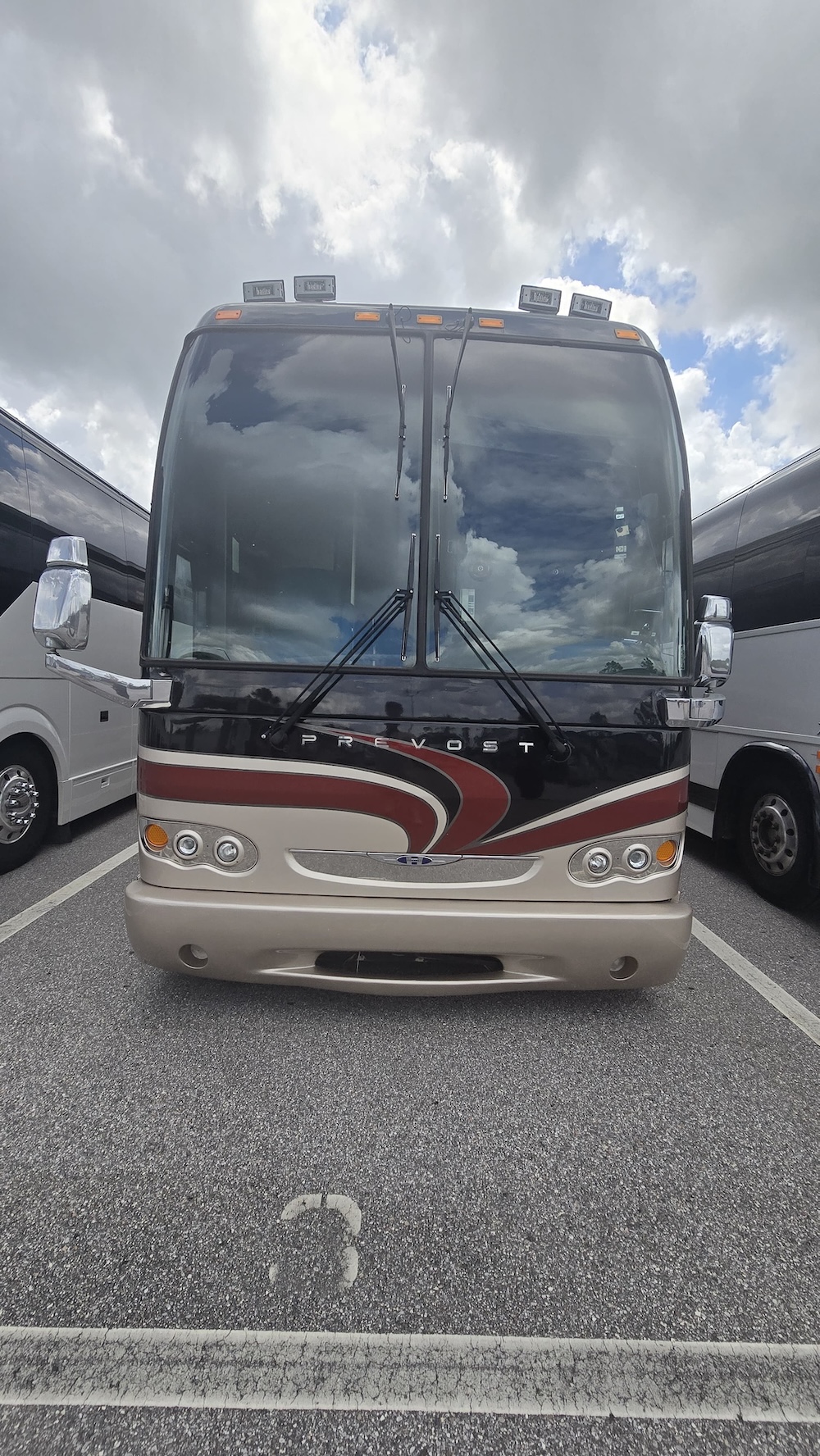 2007 Prevost H3-45 For Sale