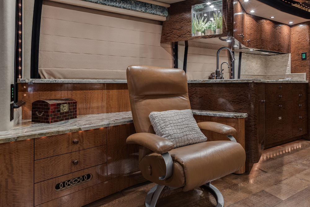 2008 Prevost American H3-45 For Sale