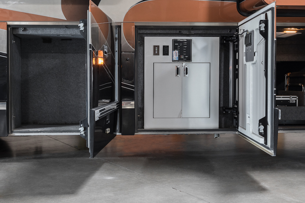2008 Prevost American H3-45 For Sale