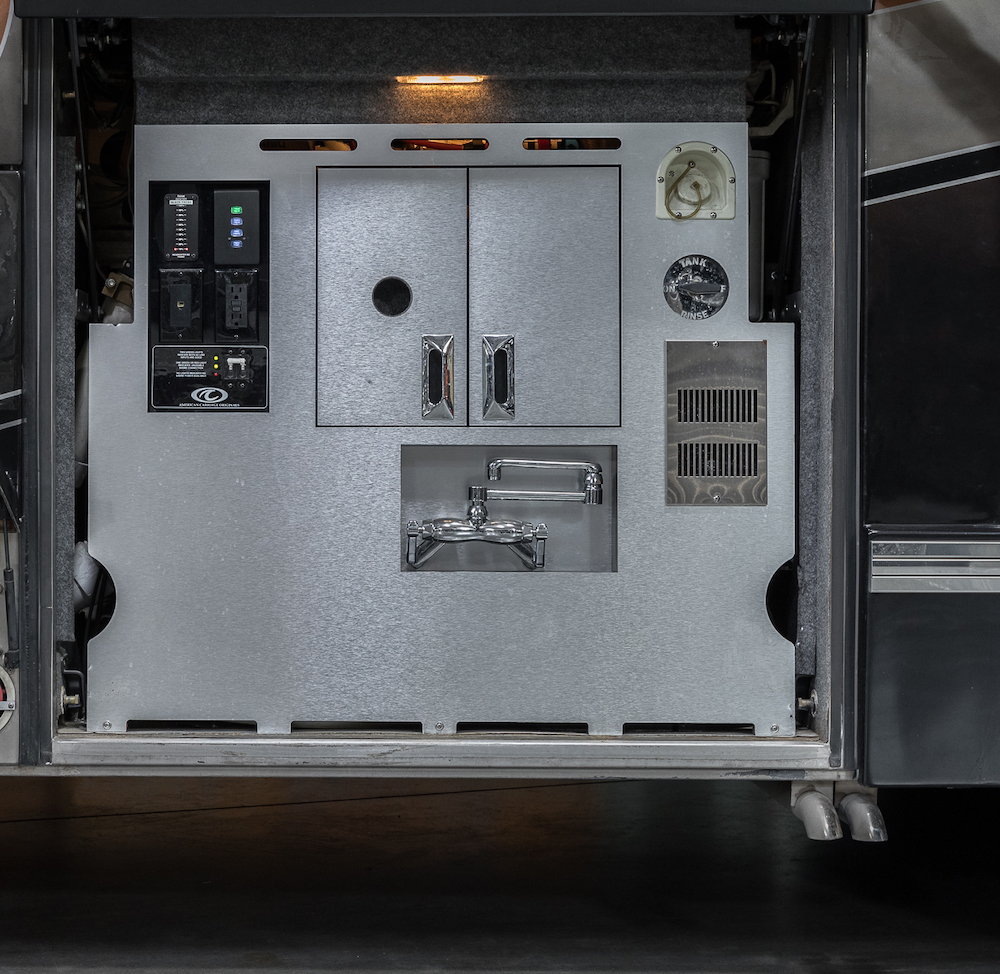 2008 Prevost American H3-45 For Sale