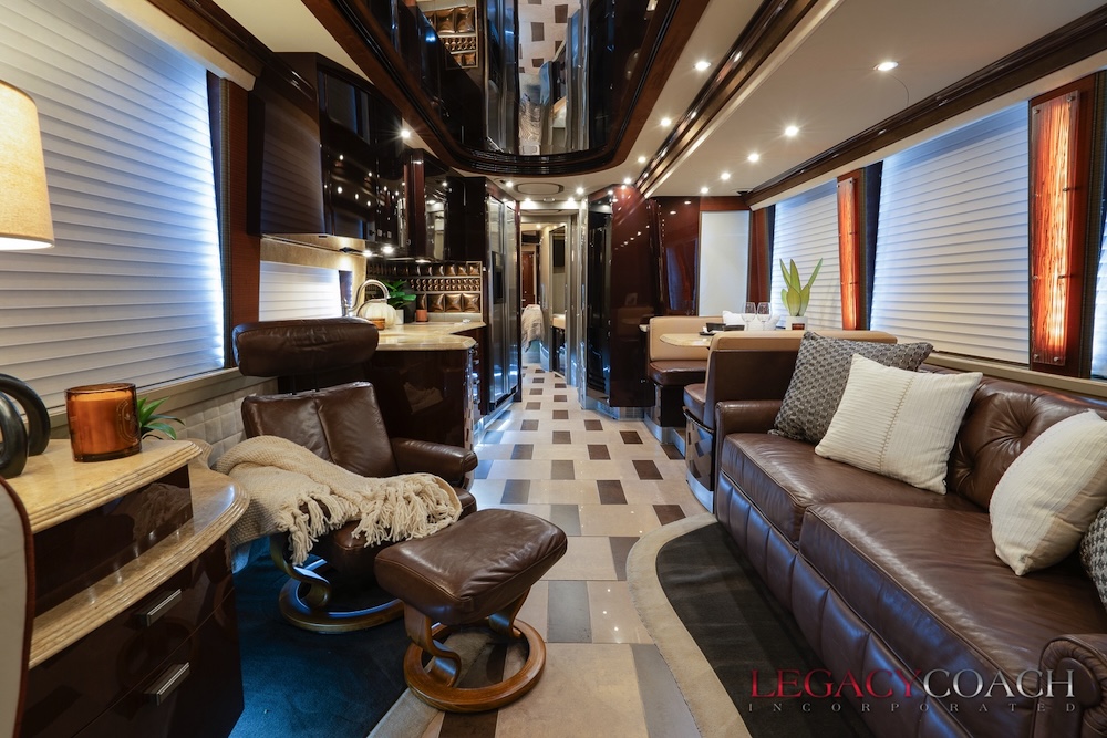 2008 Prevost Country Coach XLII For Sale