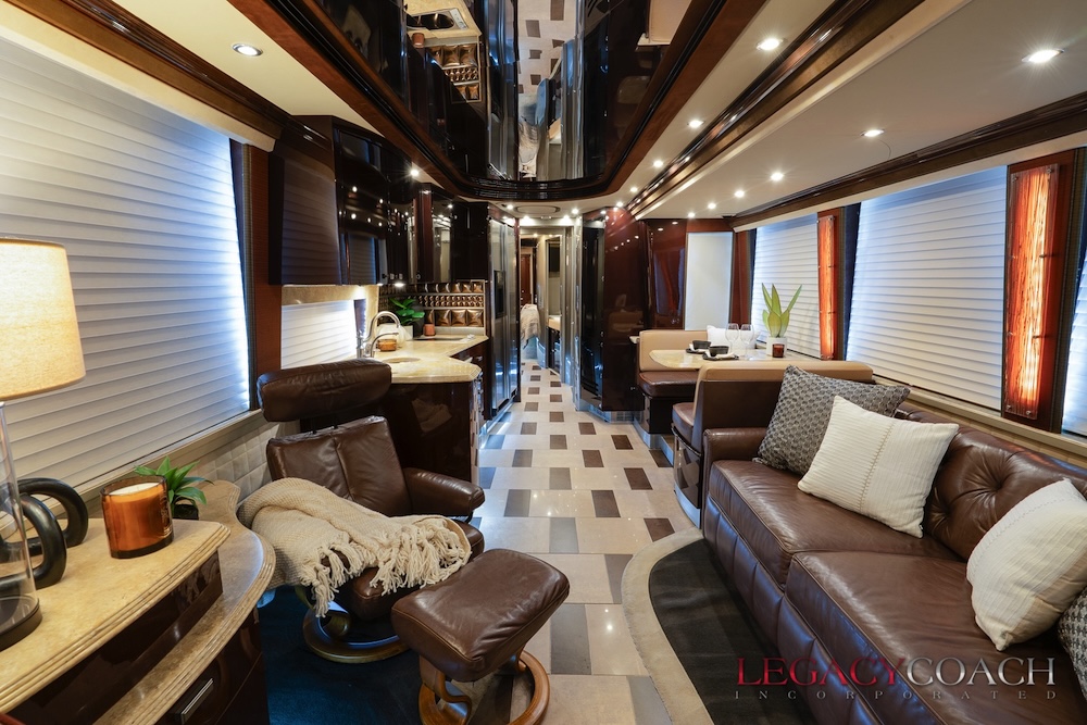 2008 Prevost Country Coach XLII For Sale