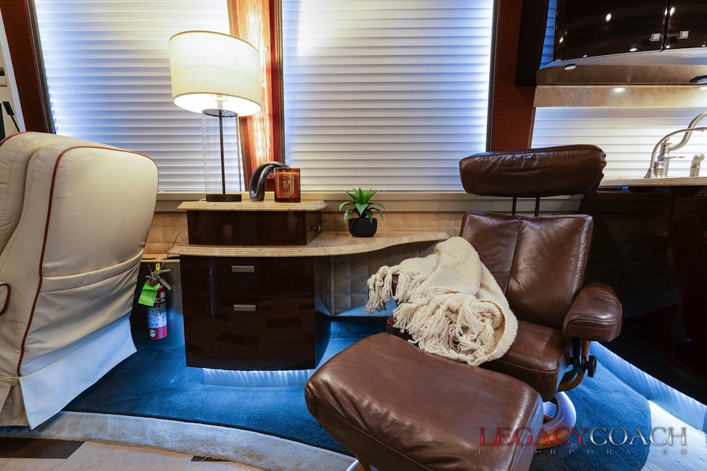 2008 Prevost Country Coach XLII For Sale