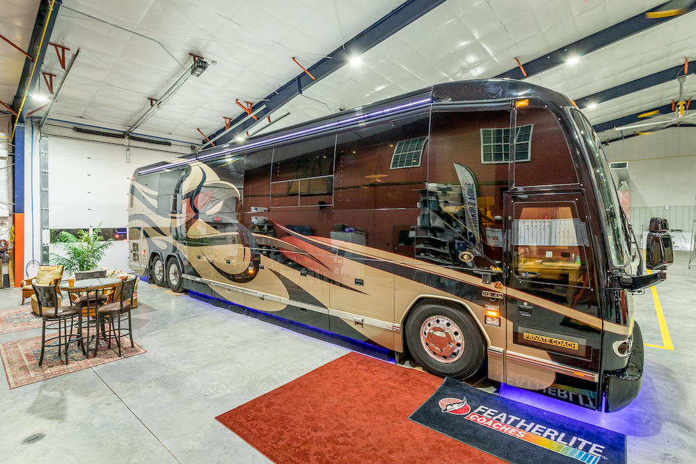 2008 Prevost Featherlite H3-45 For Sale