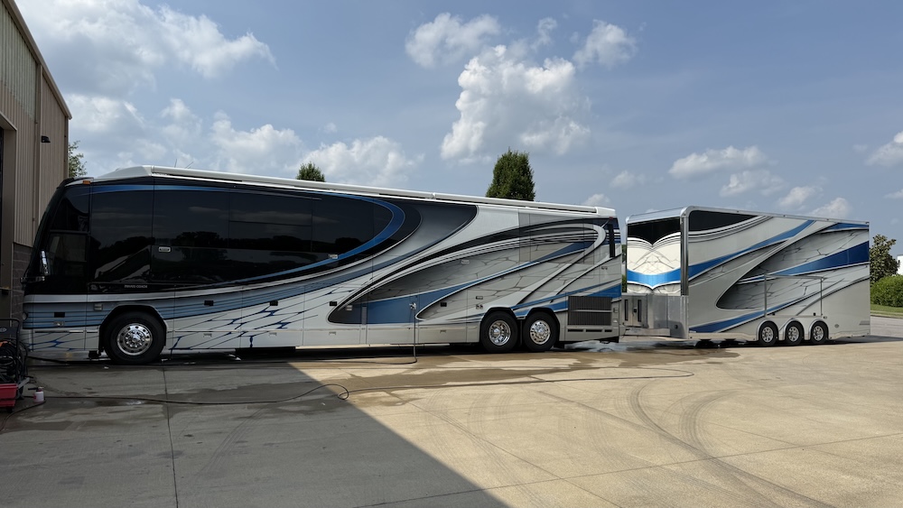 2008 Prevost Liberty H3-45 For Sale