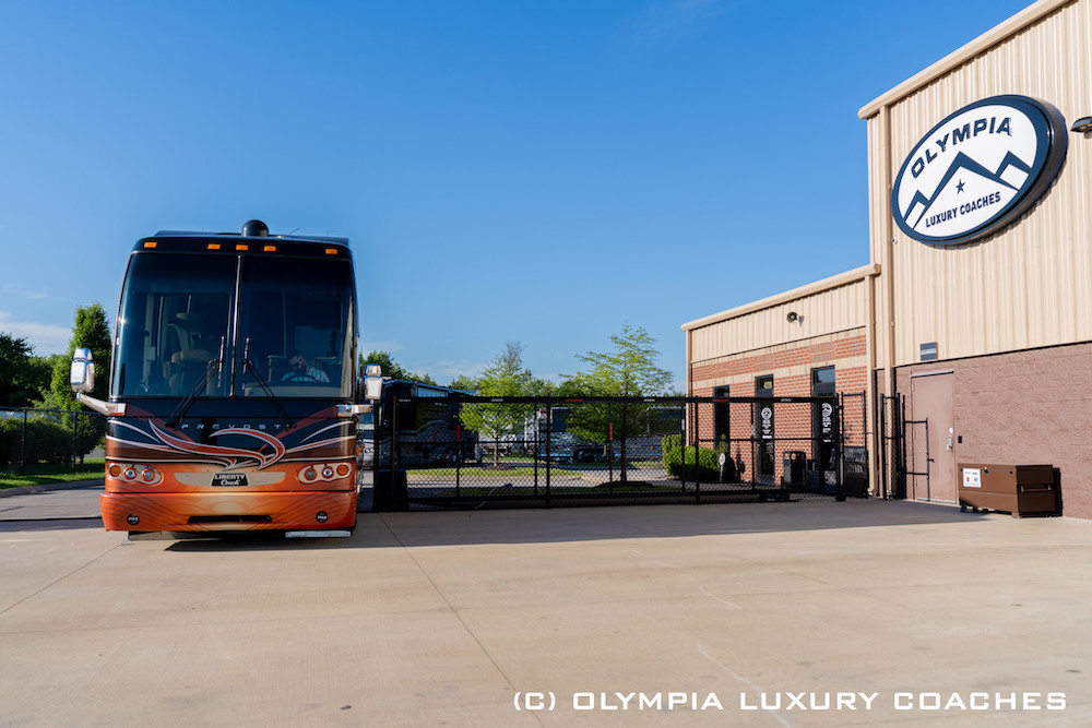 2008 Prevost Liberty H3-45 For Sale