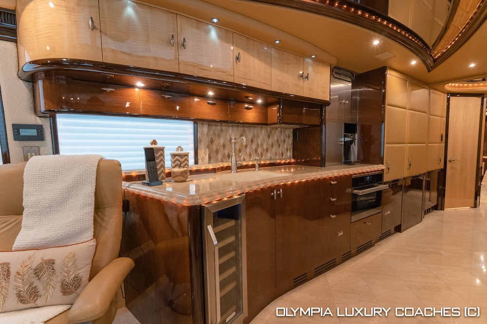 2008 Prevost Liberty H3-45 For Sale