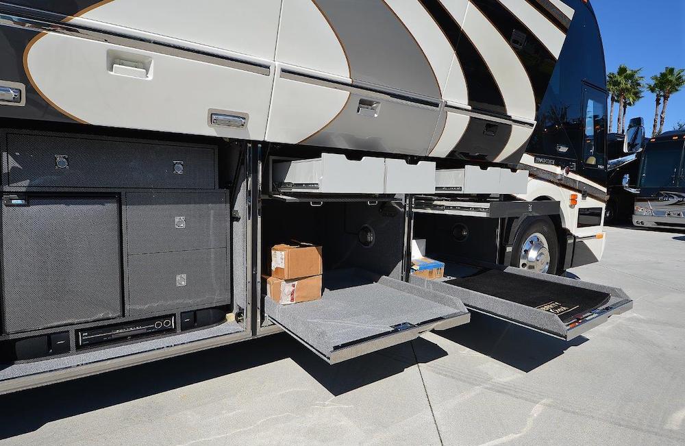 2008 Prevost Liberty H3-45 For Sale