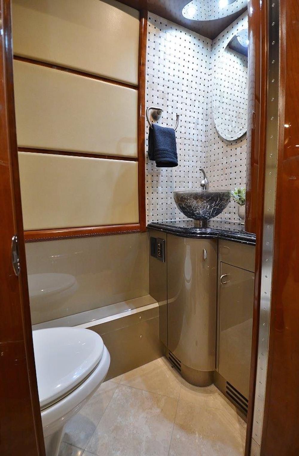 2008 Prevost Liberty H3-45 For Sale