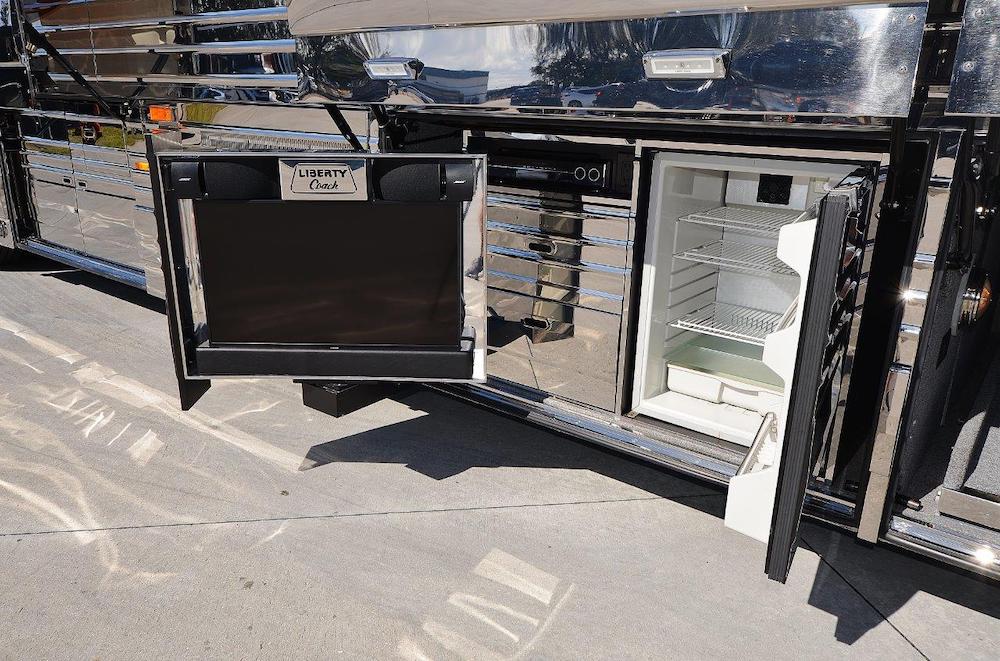 2008 Prevost Liberty XLII For Sale