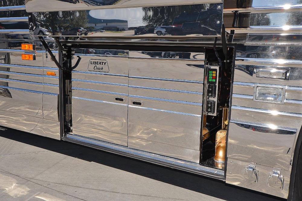 2008 Prevost Liberty XLII For Sale