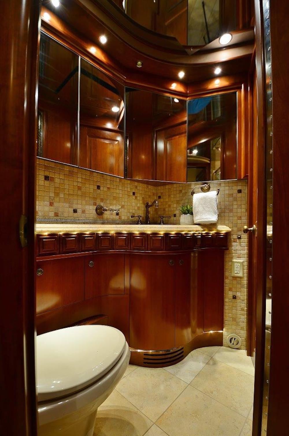 2008 Prevost Liberty XLII For Sale