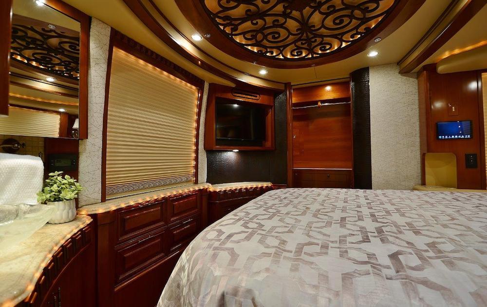 2008 Prevost Liberty XLII For Sale