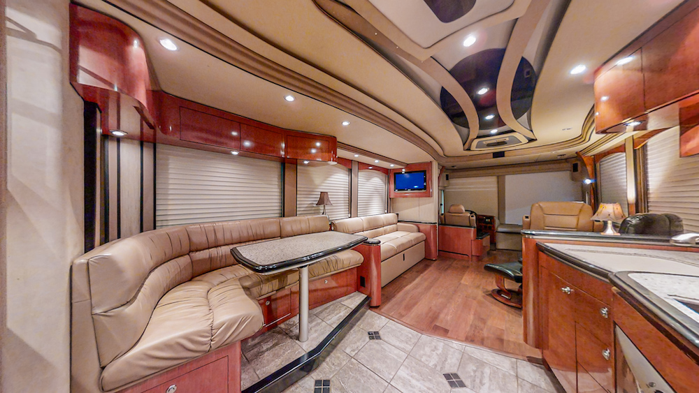 2008 Prevost Lifestyle XLII For Sale