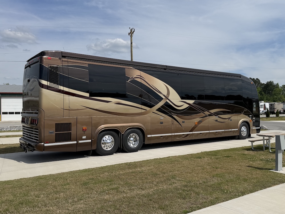 2008 Prevost Marathon H3-45 For Sale