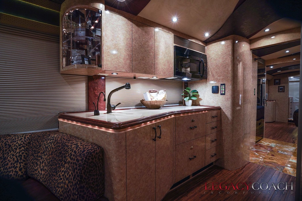 2008 Prevost Marathon H3-45 For Sale