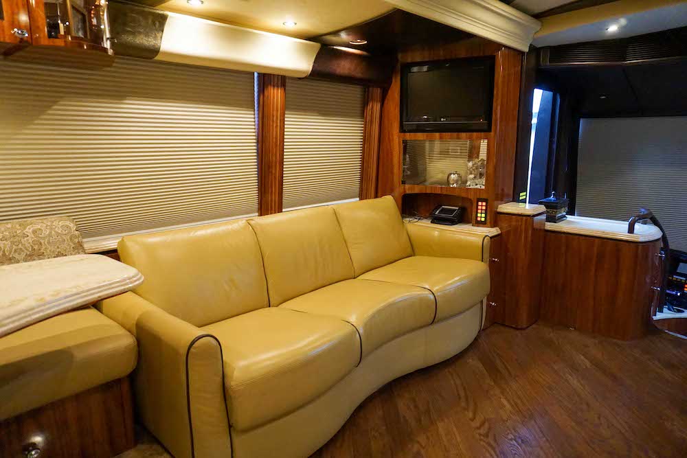 2008 Prevost Marathon H3-45 For Sale